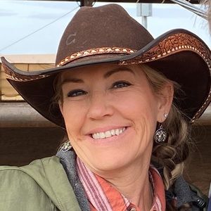 Meet your Posher, Michaele